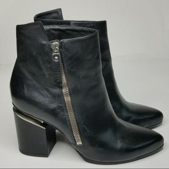 Vic Matie Sz 9 / 8 Black Leather Heel Ankle Boots - Picture 2 of 8